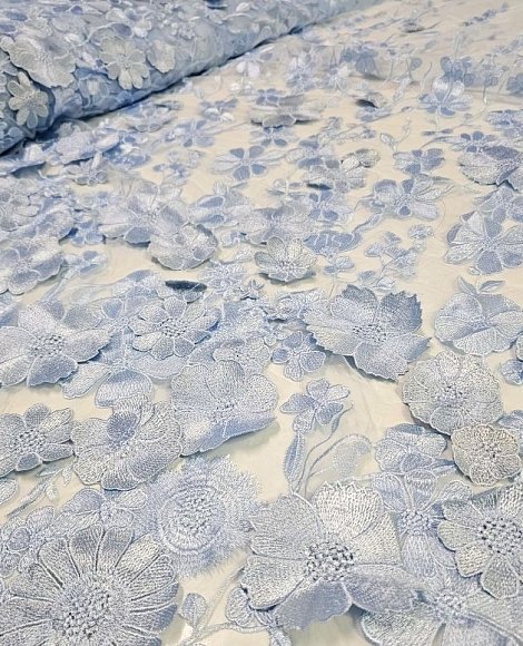 Кружево на сетке 3Д голубое